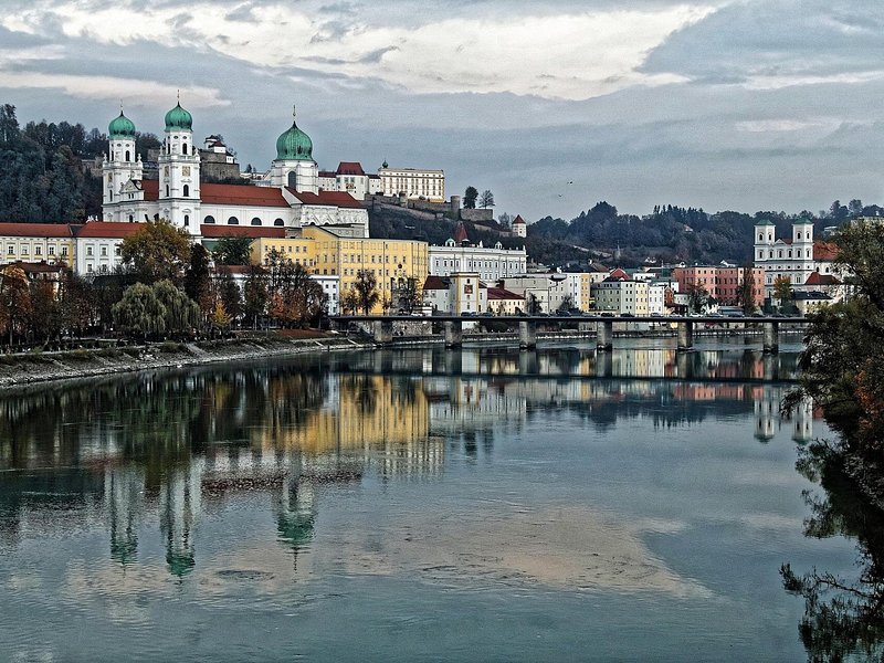 Private Direct Transfer From Munich Airport to Passau
