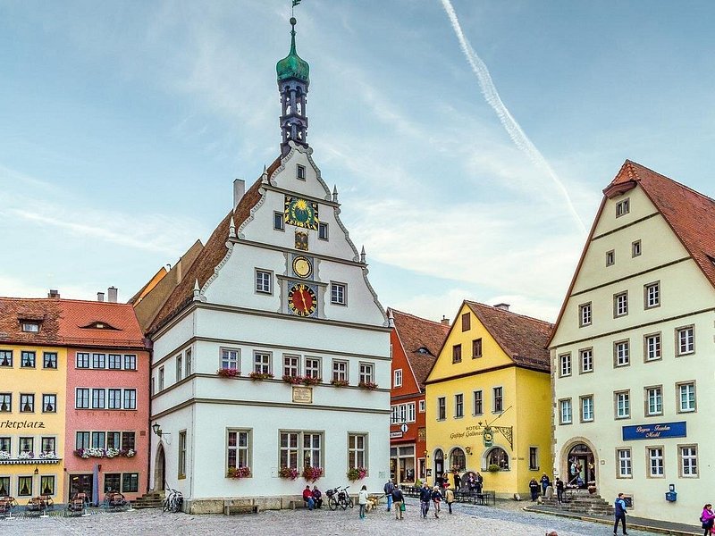 Munich to Harburg, Dinkelsbuhl, Rothenburg private round trip