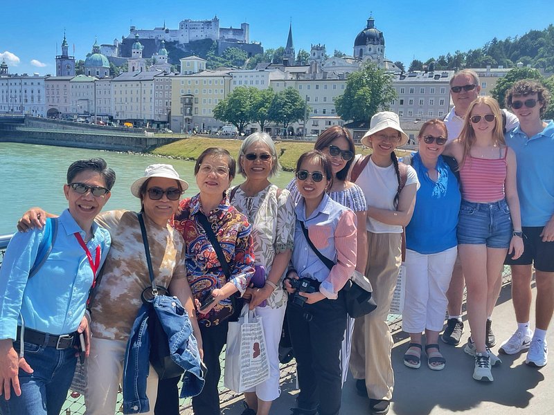Salzburg Semi-Private Guided Day Tour from Munich with Lunch