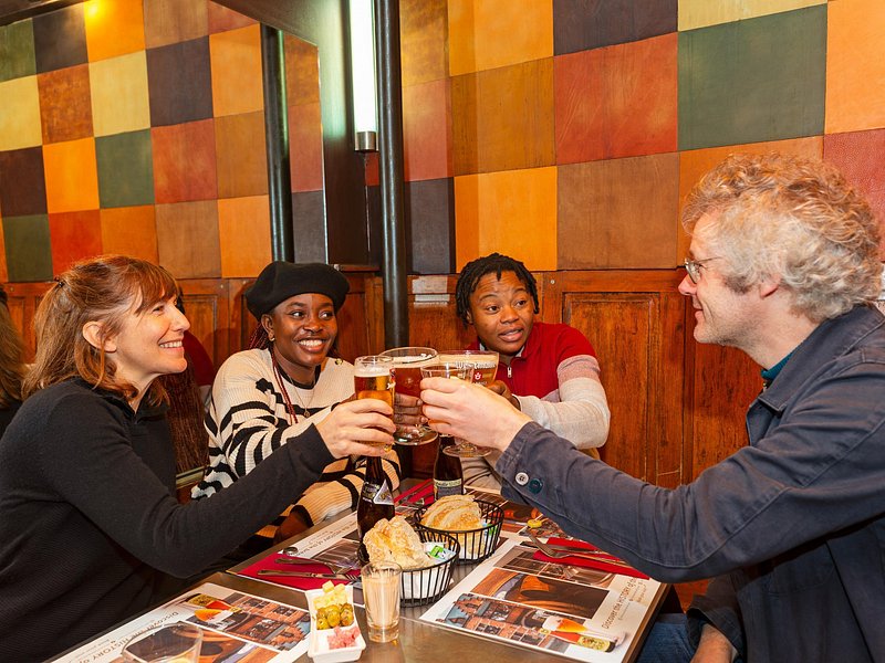 Munich Food Tour with Full Meal & Drinks by Do Eat Better