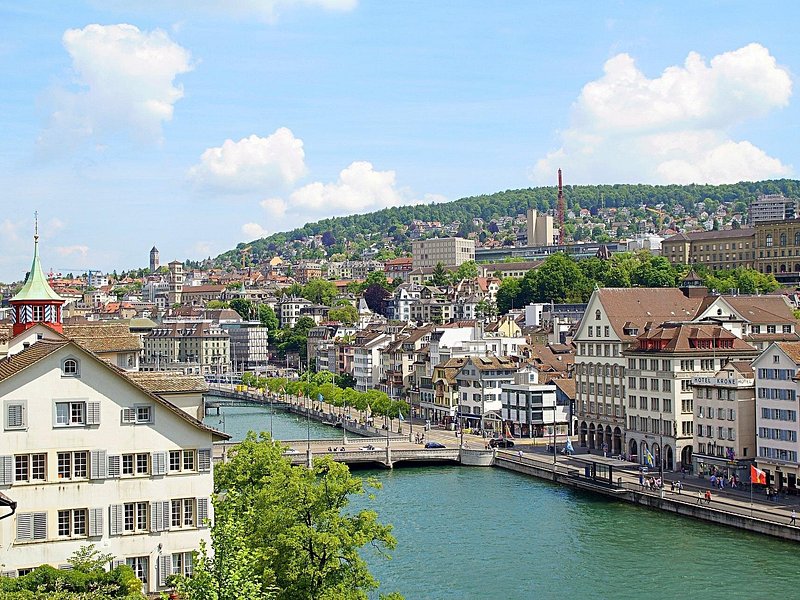Private Direct Transfer From Munich to Zurich, English Speaking Driver