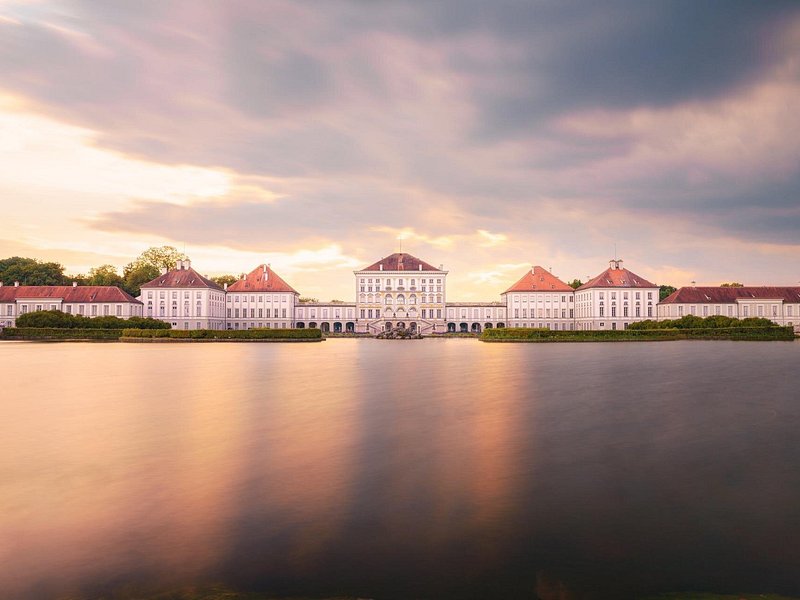 Skip-the-line Nymphenburg Palace Guided Tour with Transfers