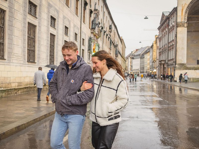 Munich Photoshoot: A Must-Have Holiday Experience!