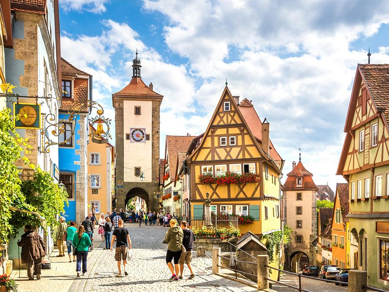 Romantic Road, Rothenburg, and Harburg Day Tour from Munich