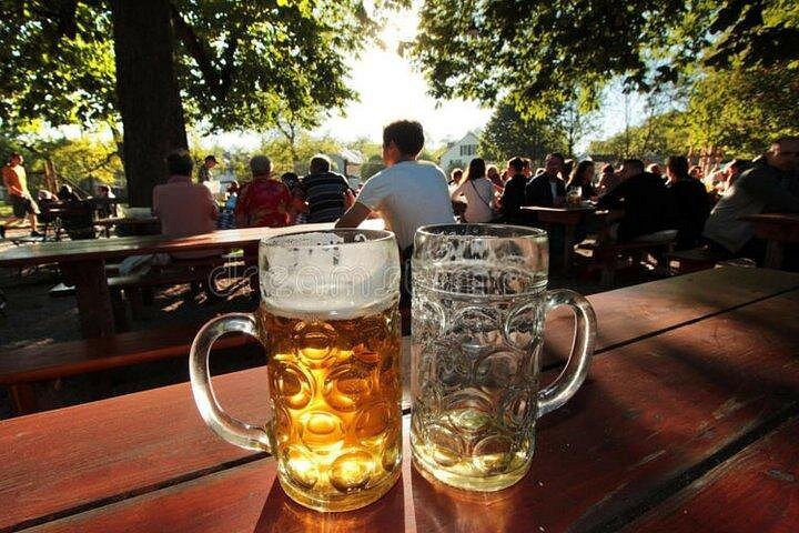 Munich Private & Personalized Guided Night Tour with Drinks