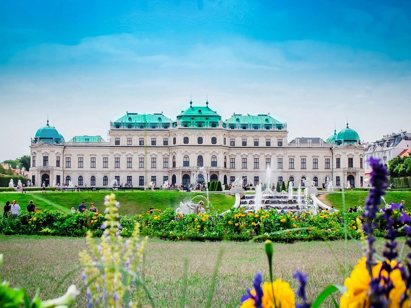 Private Transfer from Munich to Vienna, Hotel-to-hotel, English-speaking driver