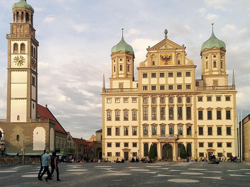 Private day trip to Dachau and Augsburg from Munich