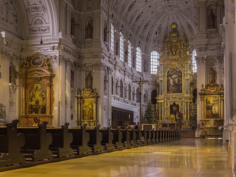 Munich – Old Town Historic Walking Tour