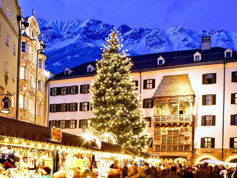 Magical CHRiSTMAS MARKETS: Innsbruck & BEST OF Tyrol EXCLUSiVE TOUR from Munich