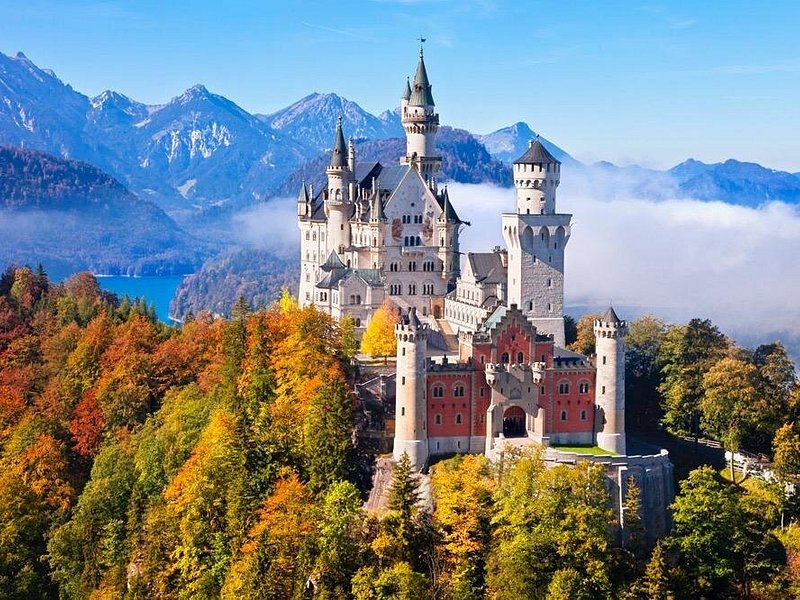 Private day tour to Neuschwanstein Castle from Munich