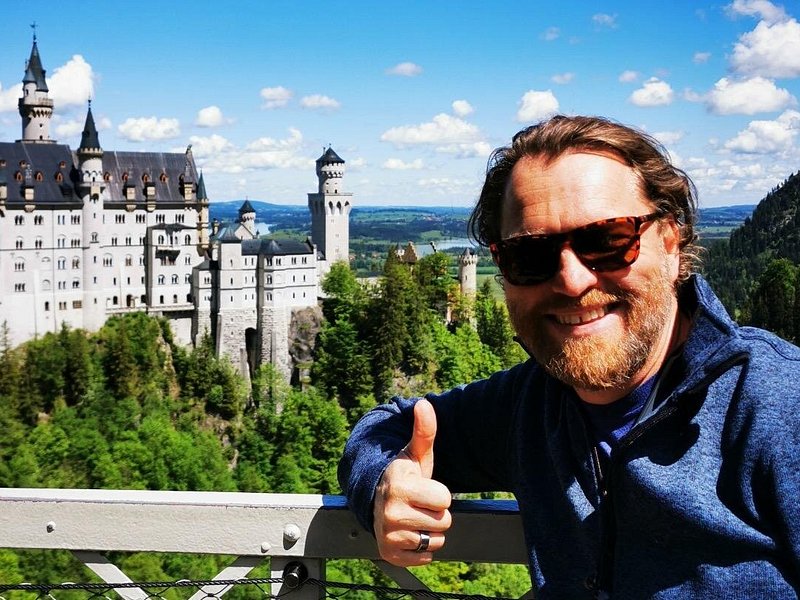 Neuschwanstein & Linderhof Private Tour from Munich via Austria