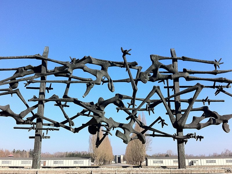 Private Guided Tour: Dachau Concentration Camp Memorial by Train