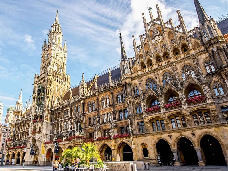4 Hours Munich Private Tour with Hotel Pickup and Drop Off