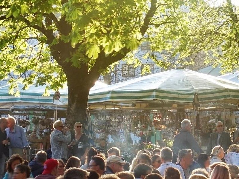 Self-Paced Audio Guide to Munich’s Cafés and Culinary Highlights