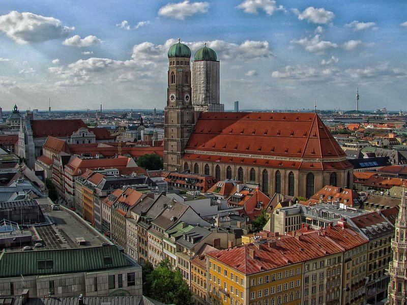 Friendship Quest in Munich: Self-Guided Puzzle Adventure
