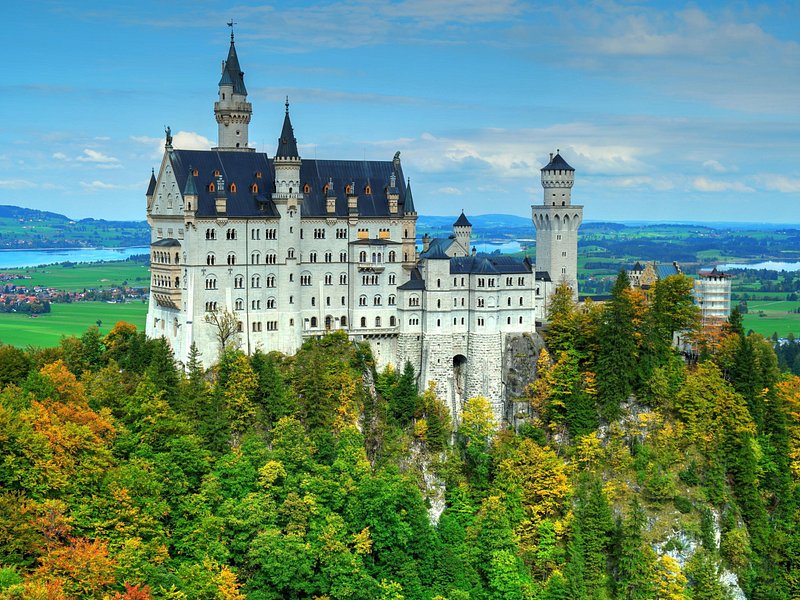 Private Day Trip from Munich: Neuschwanstein, Linderhof and Ettal