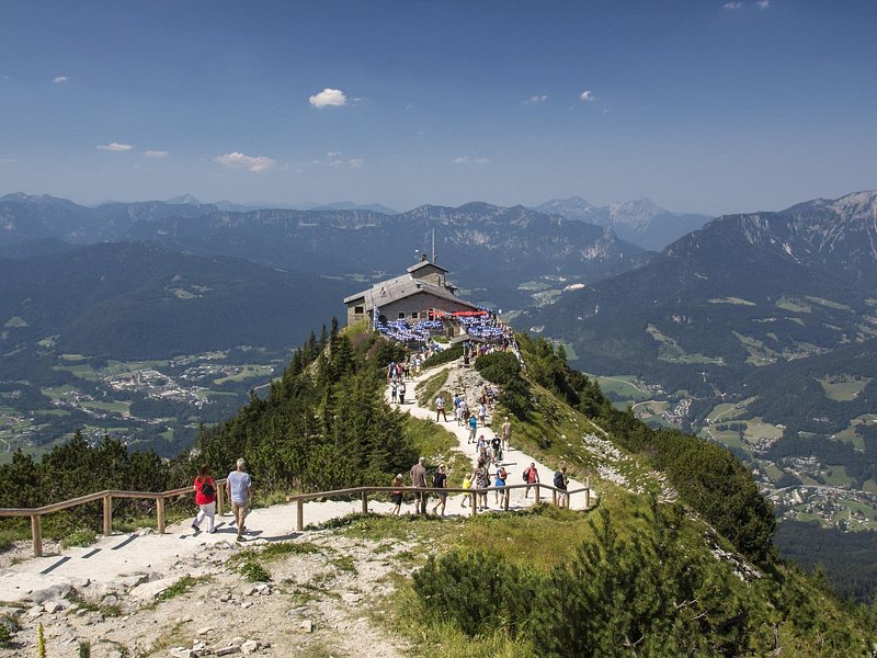 Private Day Trip from Munich to Eagle’s Nest & Berchtesgaden