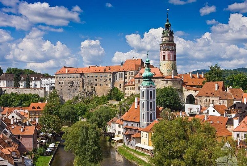 Private One-Way Transfer from Munich to Cesky Krumlov