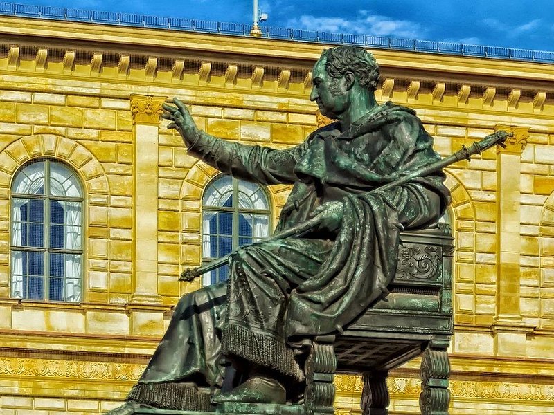 The Wittelsbach Trail: A Private Tour of Munich’s Royal History