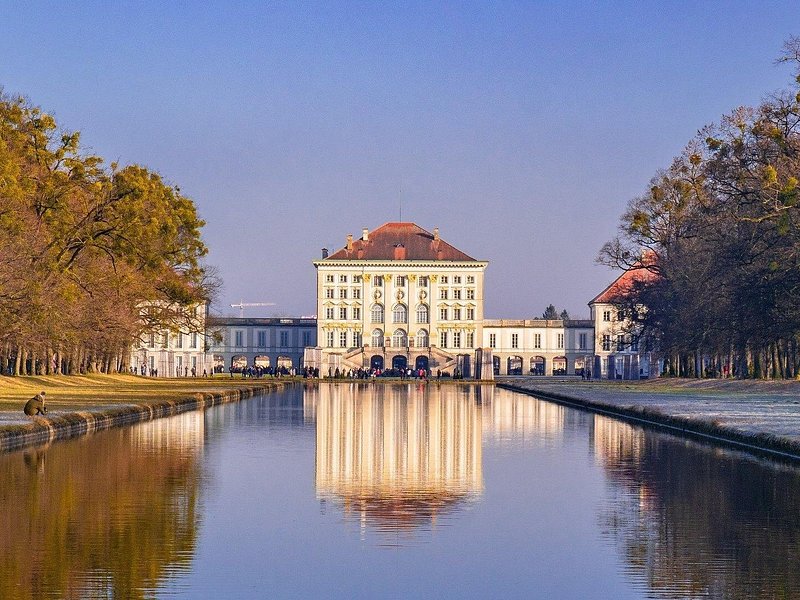 Private City Sightseeing Tour in Munich for Incentive Groups up to 45 person