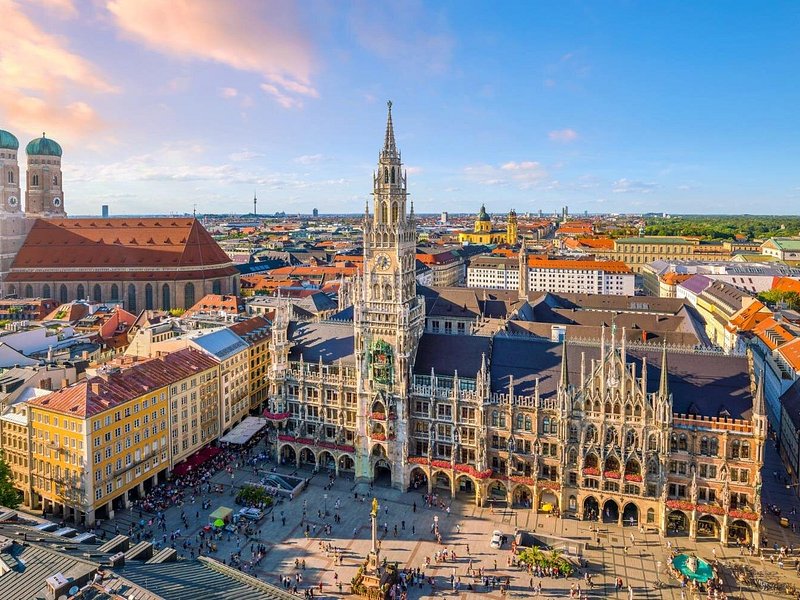 Best Intro to Munich in 2 hours with a Local