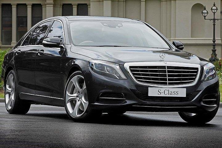 Private Departure Munich to Munich Train Station by Luxury Car
